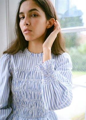 Possa stripe smock bluse Lyseblå Neo Noir 